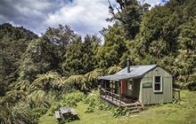 Skips Hut (Whangatawhia) . Whirinaki Te Pua-a-Tāne Conservation Park