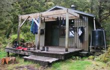 Upper Spey Hut . Fiordland National Park